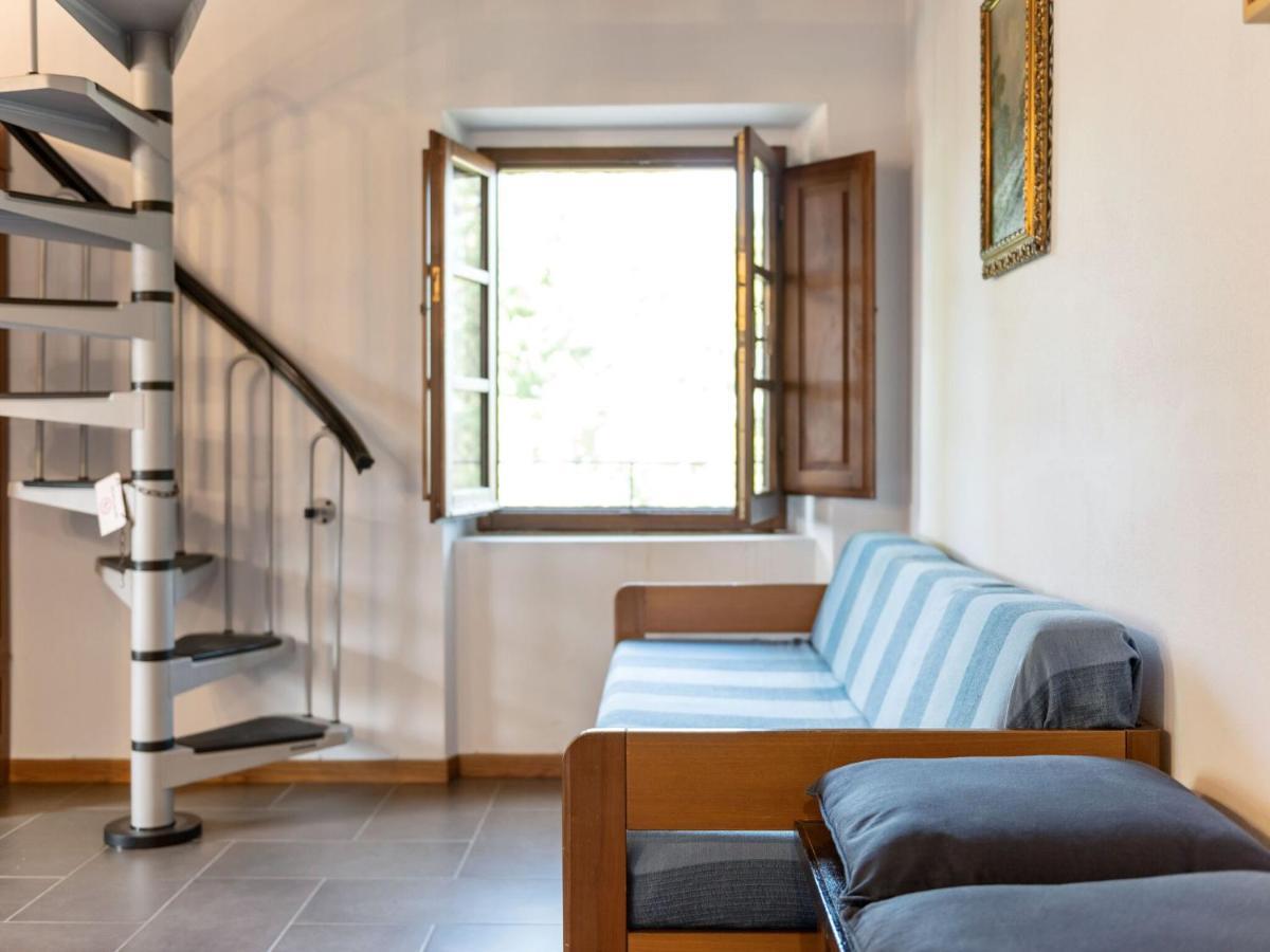 Tranquil Farmhouse in Terranova Bracciolini near Nightlife Penna Esterno foto