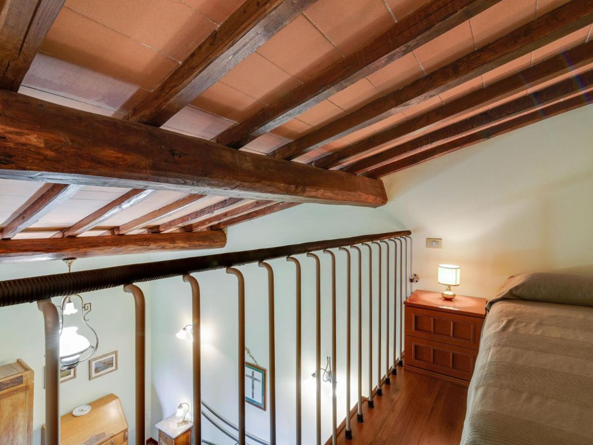 Tranquil Farmhouse in Terranova Bracciolini near Nightlife Penna Esterno foto