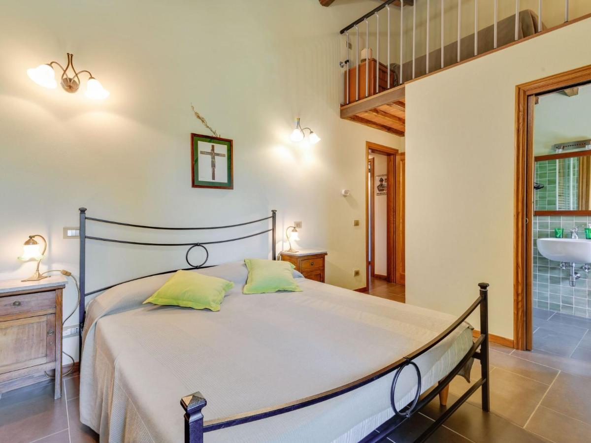 Tranquil Farmhouse in Terranova Bracciolini near Nightlife Penna Camera foto