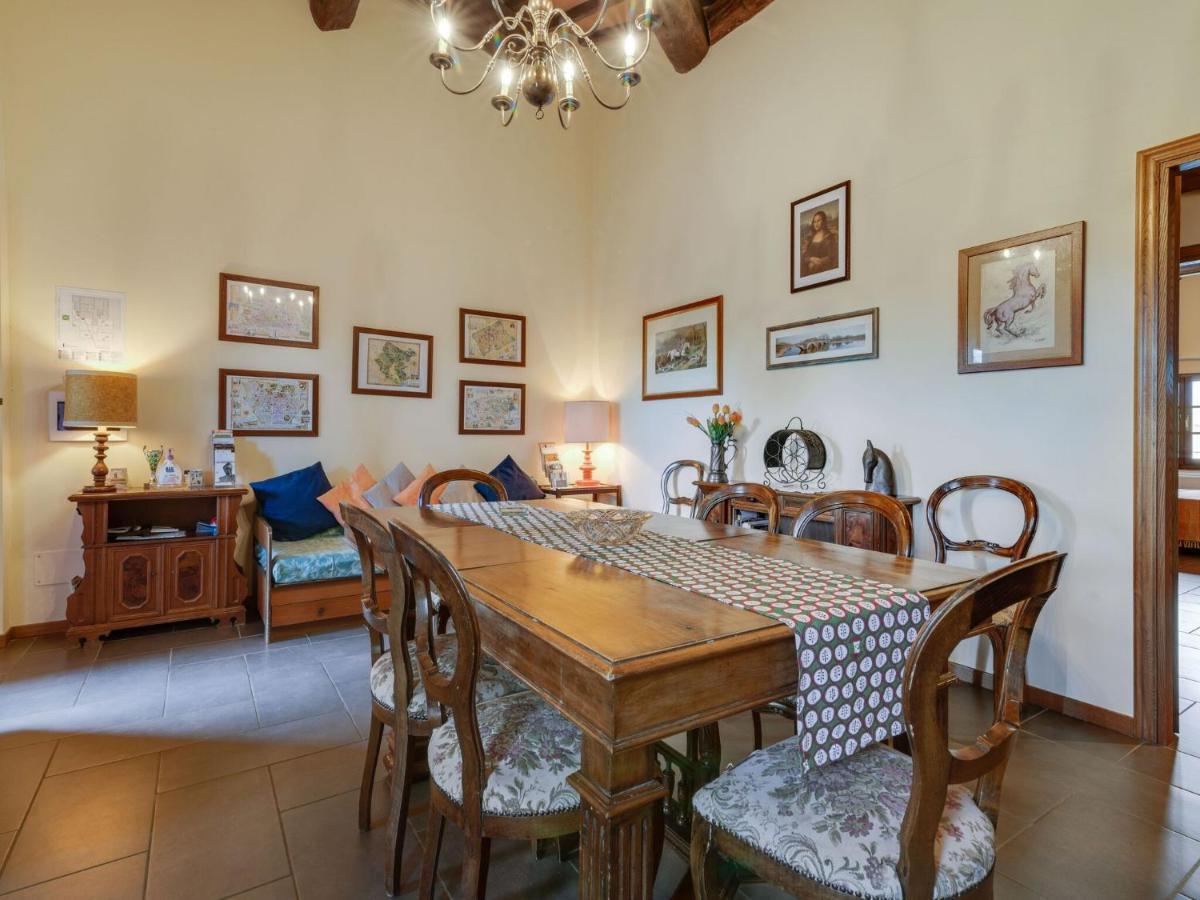Tranquil Farmhouse in Terranova Bracciolini near Nightlife Penna Camera foto