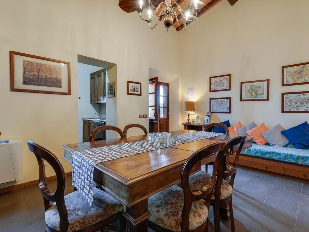 Tranquil Farmhouse in Terranova Bracciolini near Nightlife Penna Camera foto
